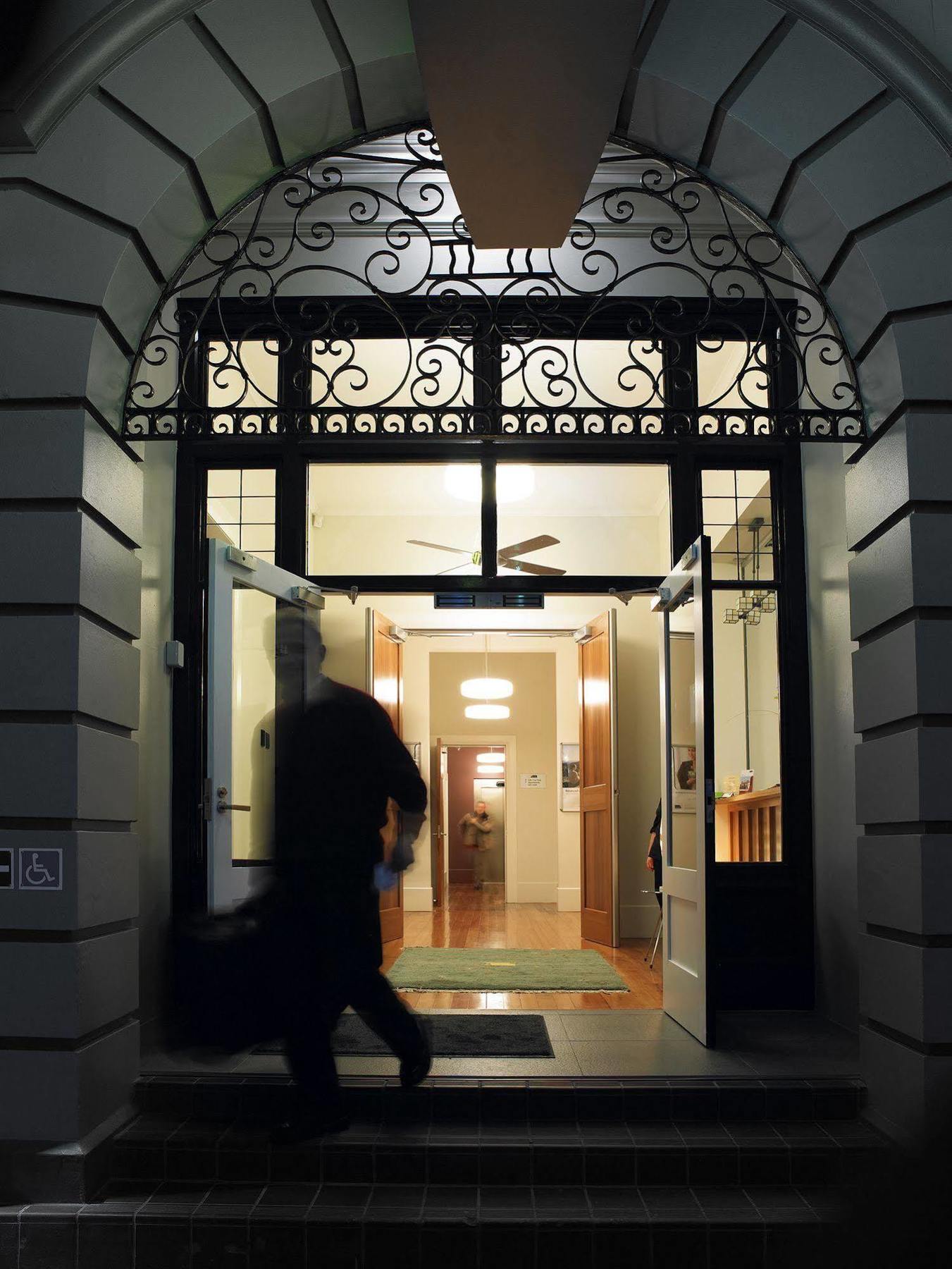 Quest Napier Serviced Apartments Екстериор снимка