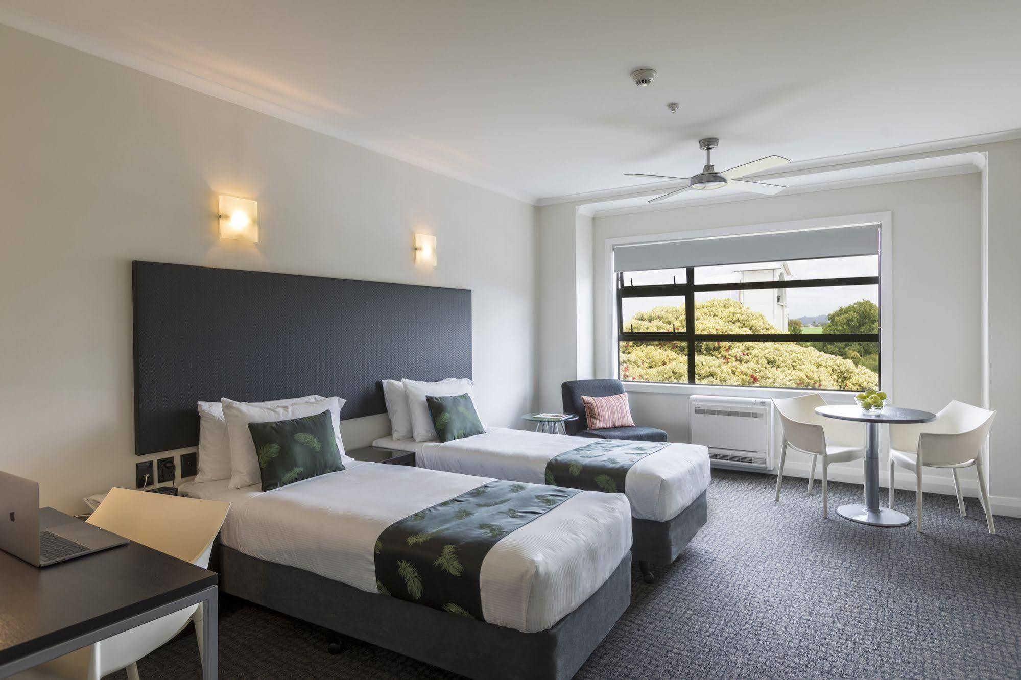 Quest Napier Serviced Apartments Екстериор снимка