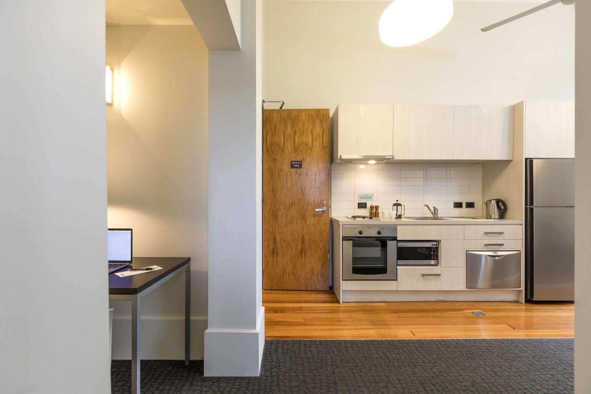 Quest Napier Serviced Apartments Екстериор снимка